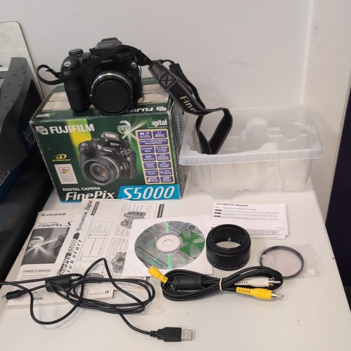 Fujifilm finepix s5000 1 - fujifilm,