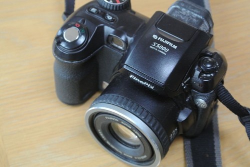 Fujifilm finepix s5000 - fujifilm,