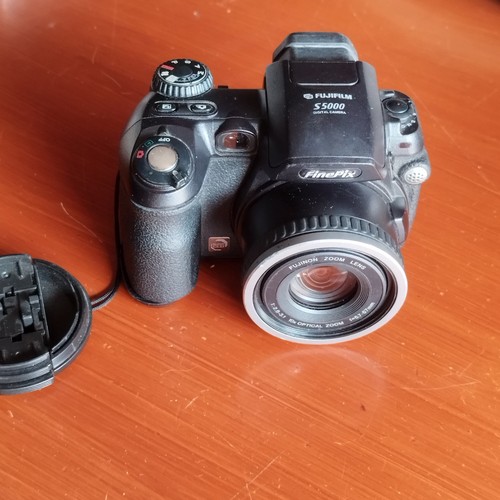 Fujifilm finepix 5000 - fujifilm,