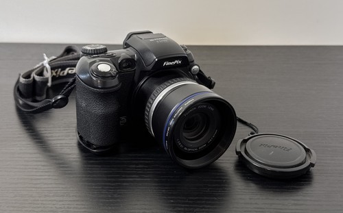 Fujifilm finepix s5000 1 - fujifilm,